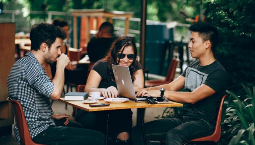 People discussing in a cafe