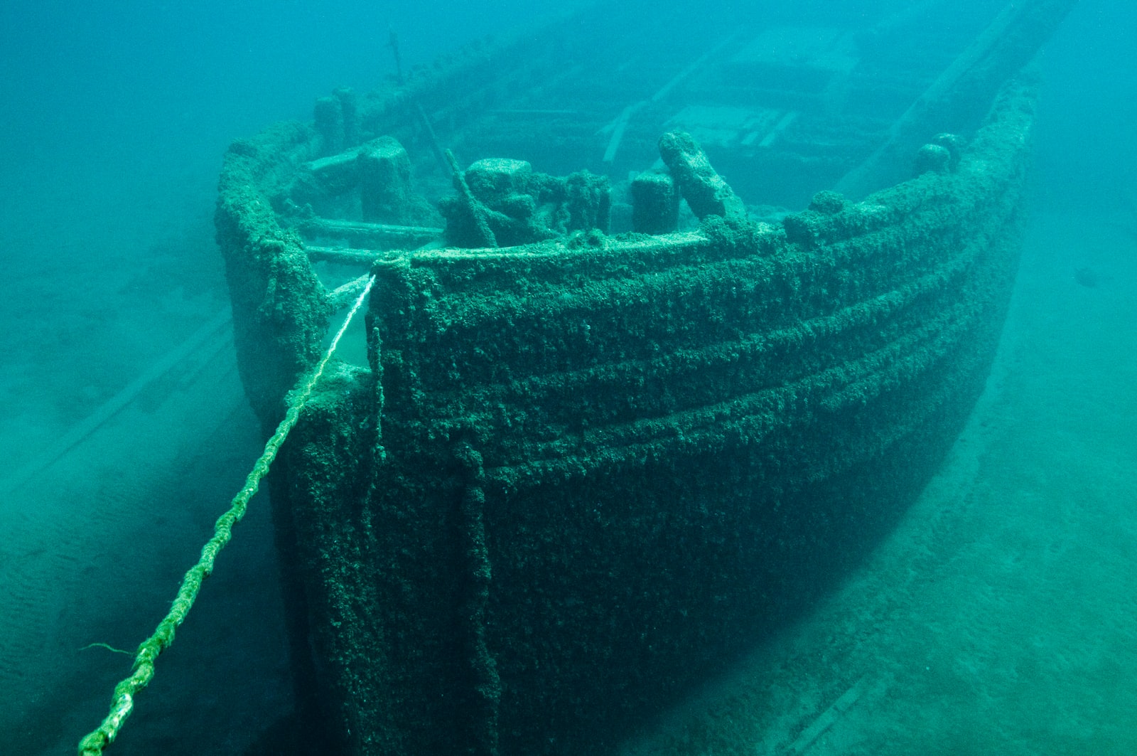 titanic underwater artifacts