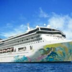 Experience a Holiday Extravaganza with Resort World Cruise