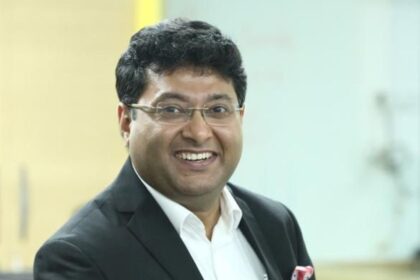 Himanshu Vyapak Founder and CEO of FinX