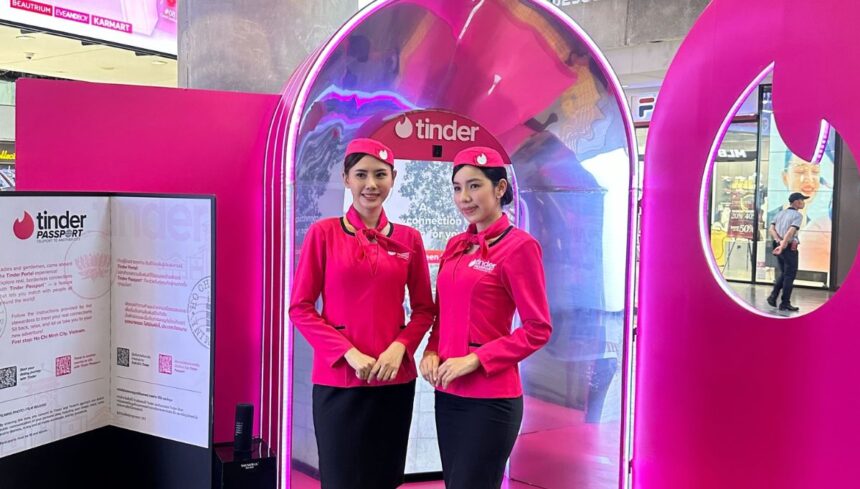 Tinder Passport™ Goes Live Connecting Singles Across Borders with Experiential ActivationsTinder Passport™ Goes Live Connecting Singles Across Borders with Experiential Activations