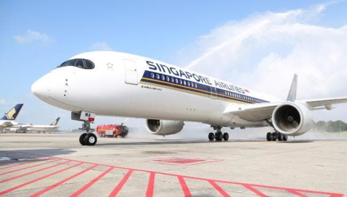 Singapore Airlines and Salesforce Collaborate on AI-Powered Customer Service Applications